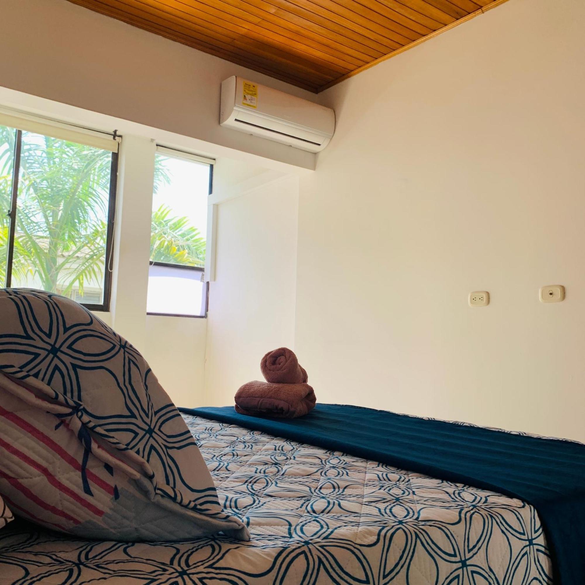 Hostel Cerca Al Centro Historico Cartagena Esterno foto