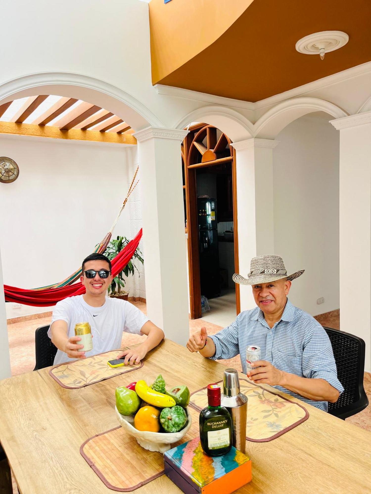 Hostel Cerca Al Centro Historico Cartagena Esterno foto